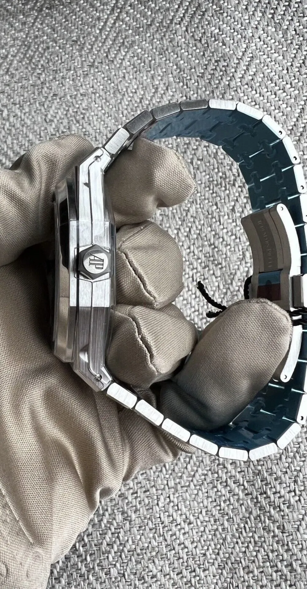 Audemars Piguet Royal Oak Green Dial Watch Brand New Complete 15510ST