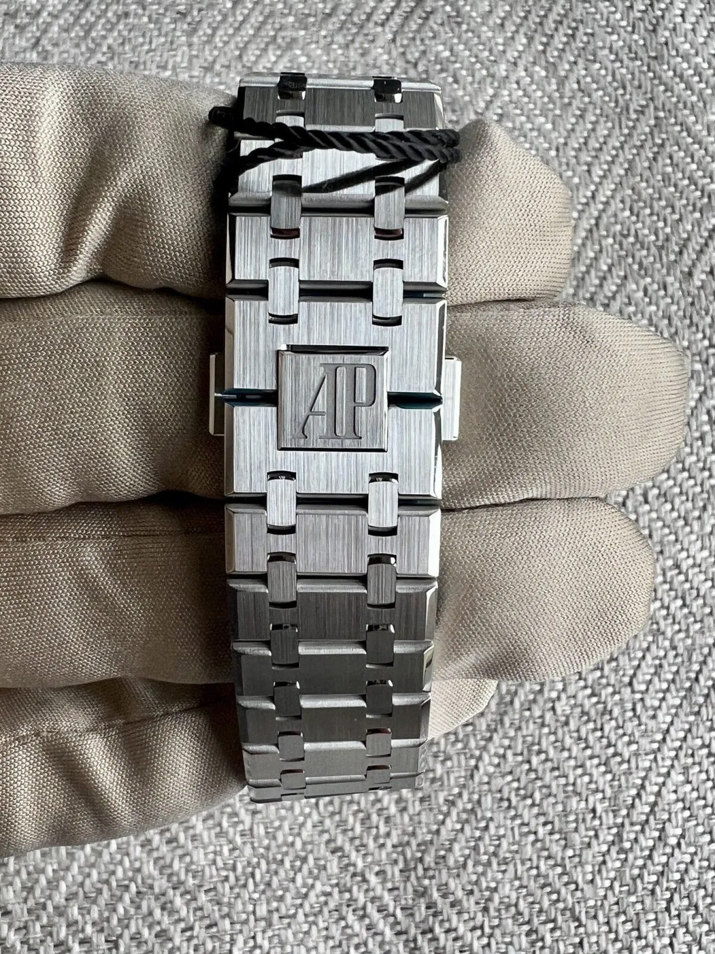 Audemars Piguet Royal Oak Green Dial Watch Brand New Complete 15510ST