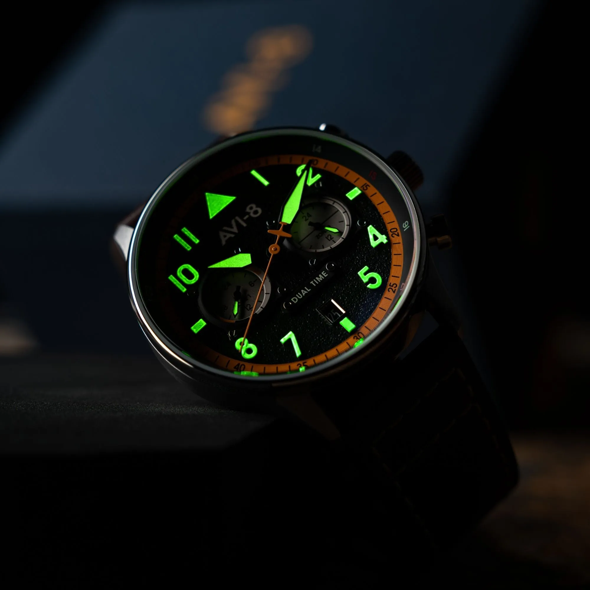 AVI-8 Hawker Hurricane Carey Dual Time Kensington Imperial War Museums Edition Men's Watch AV-4088-07