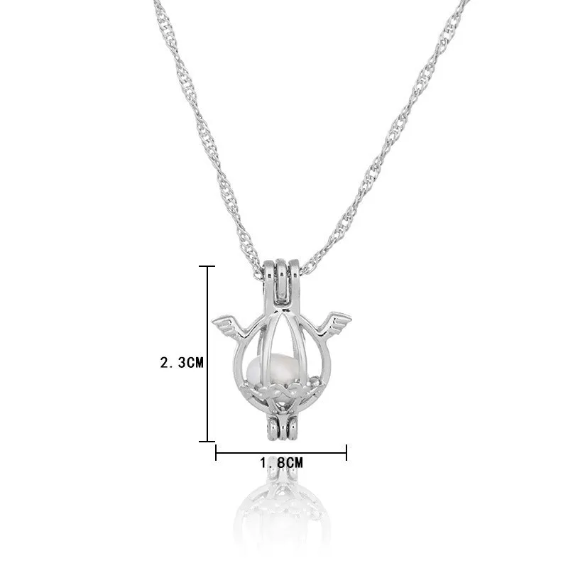 Creative hollowed oysters Pearl series necklace, natural freshwater pearl clavicle chain accessories manufacturer wholesale