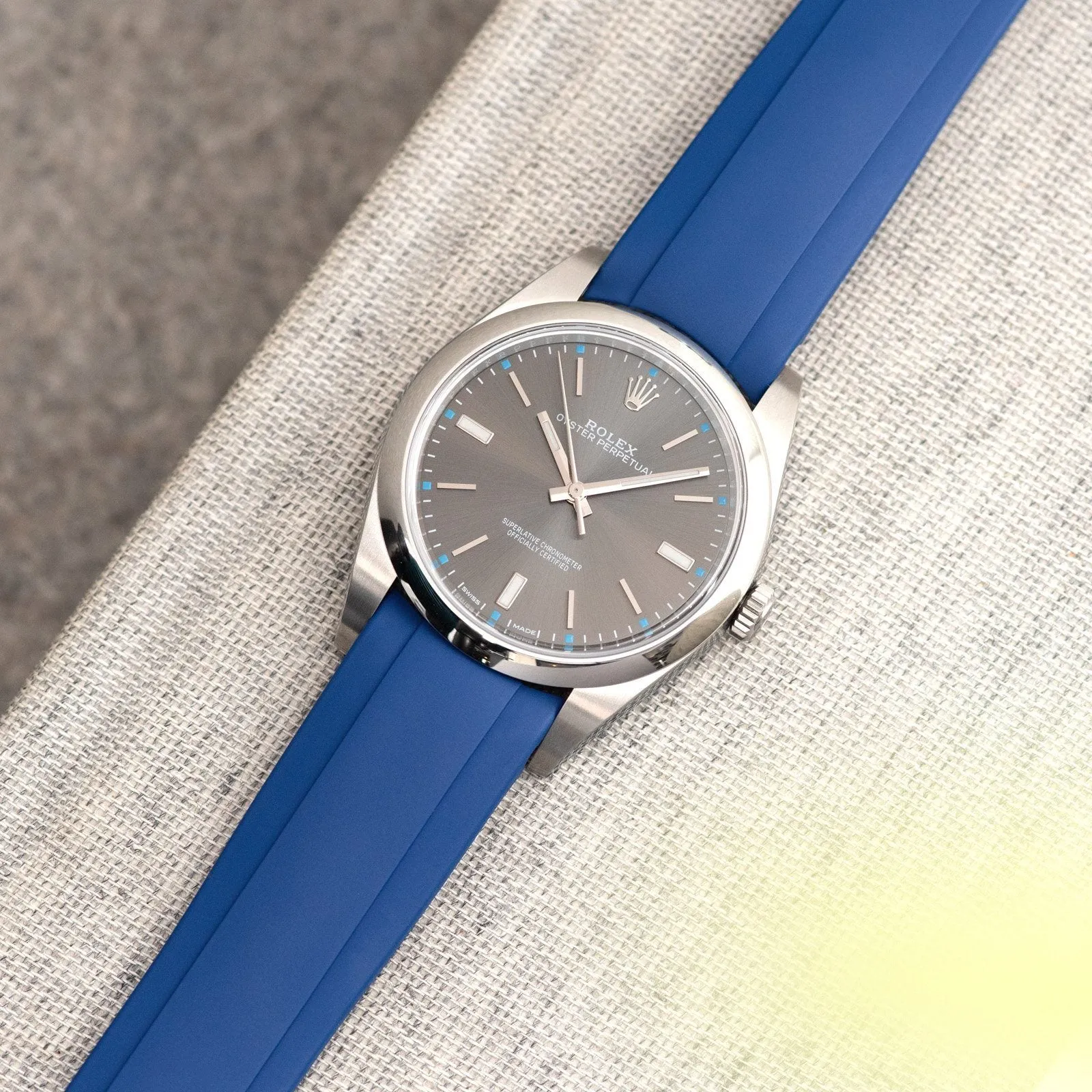Everest Curved End Blue Rubber Strap With Tang Buckle - ONLY For Modern Rolex