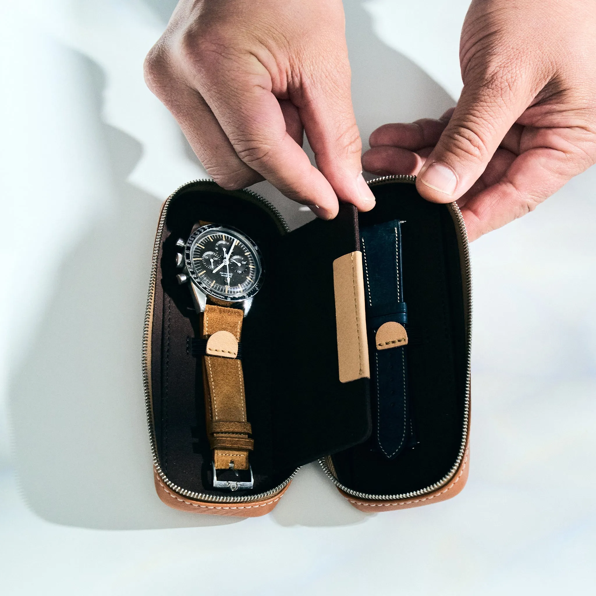 HONEY TAN DUO POUCH FOR TWO WATCHES