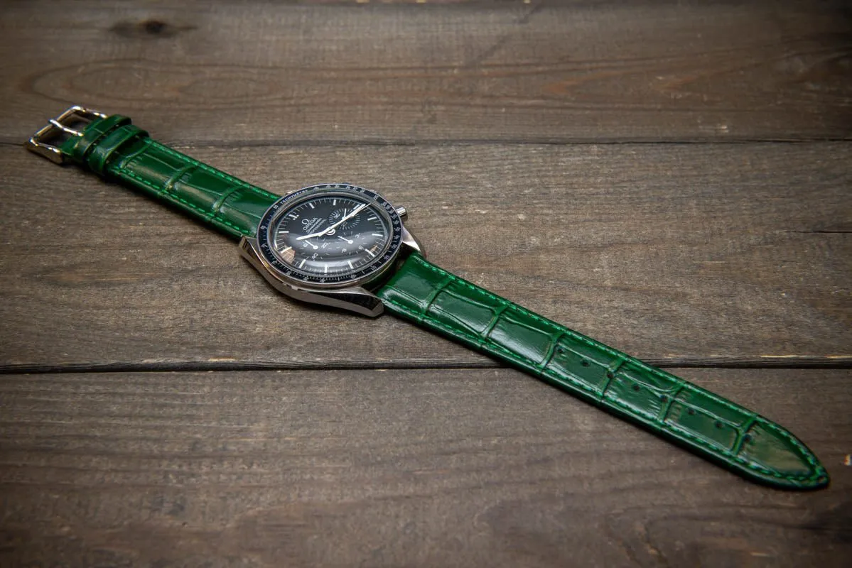 Leather watch strap, band made of calf leather with croc grain pattern 18-24 mm