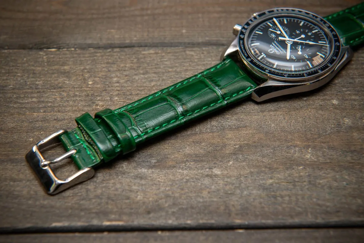 Leather watch strap, band made of calf leather with croc grain pattern 18-24 mm
