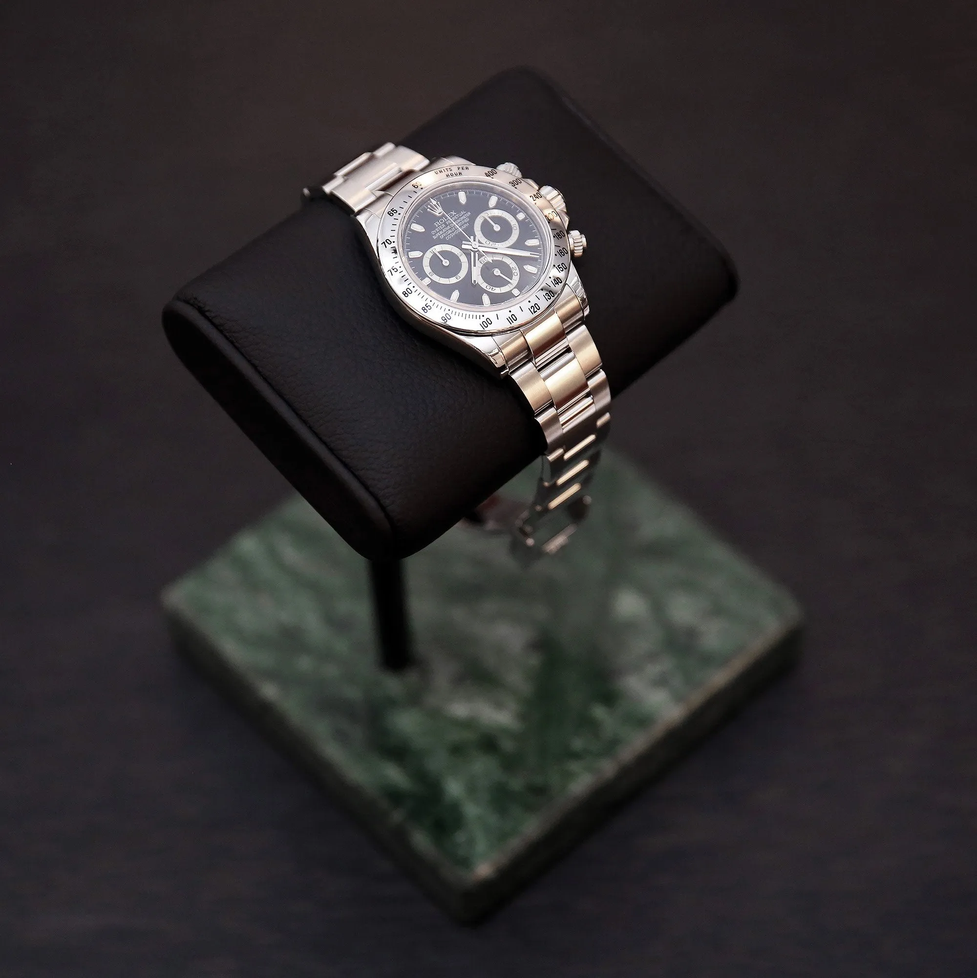 The Watch Stand Classic Green & Black