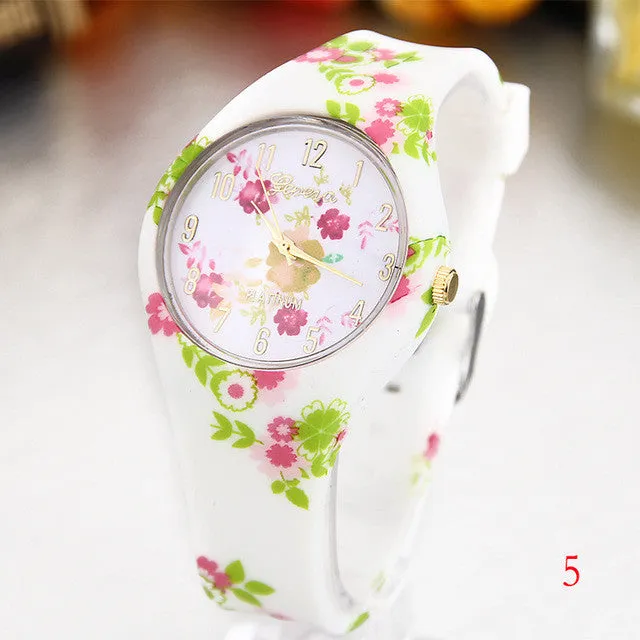 Women's Silicone Printed Designer style Rubber Band Watch - Analog Fashion wristwatch